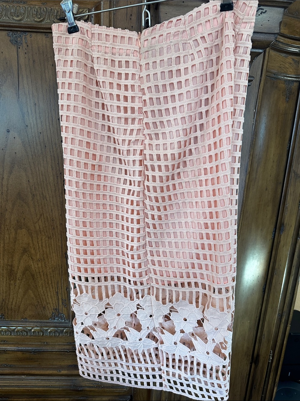 Endless Rose apricot colored Grid Lace Midi culottes